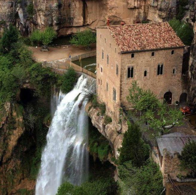 Апартаменты Cova Safaja Sant Quirze Safaja Экстерьер фото
